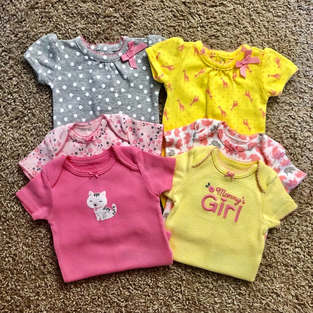Carter’s Baby Girls’ Short-Sleeve Bodysuit Onesies, 6-pk, Newborn
